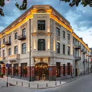 5* Hotel Radisson Red