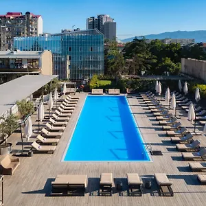 Hotel - By Ihg