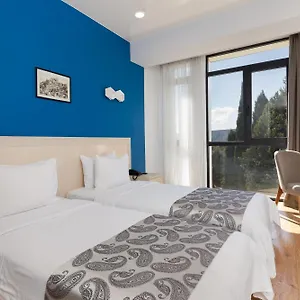Iveria Otel